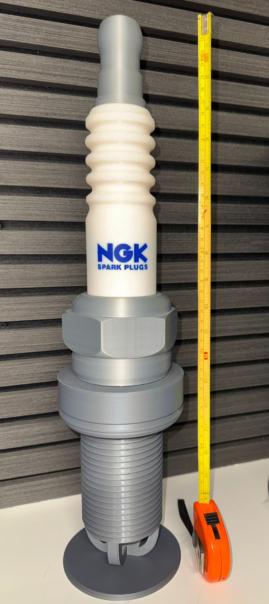 Oversize NGK Style Spark Plug – The Ultimate Man Cave & Garage Décor 535mm tall