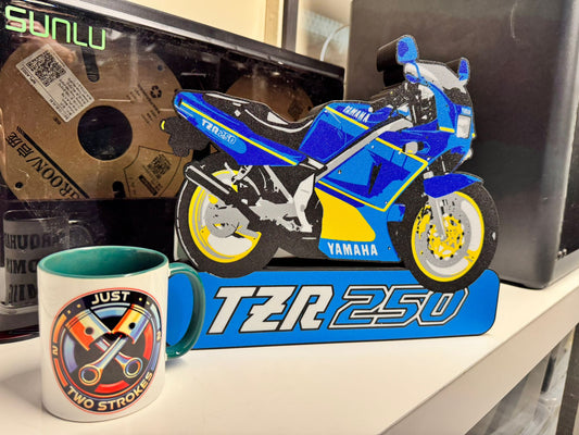 -PRE ORDER- The Collector’s Edition: Vintage Suzuki GT750 LED Sign – Ultra-Detail 3D Printed Art 340mm