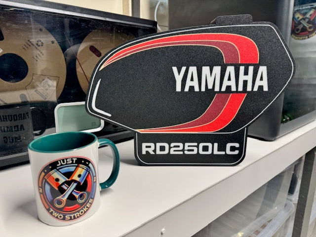 YAMAHA RD 250 LC LIGHTBOX