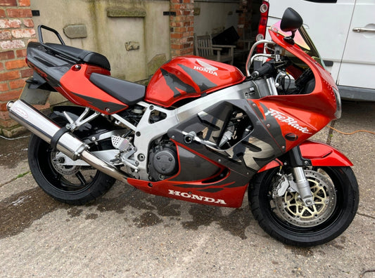 Honda CBR929RR Fireblade – The Millennium Legend POA